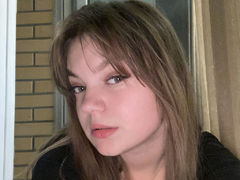 KiraBlake from LiveJasmin