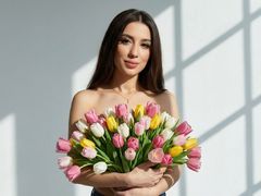 KiraMae from LiveJasmin