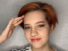 KiraSavre from LiveJasmin