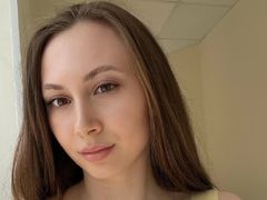 KiraVivi from LiveJasmin