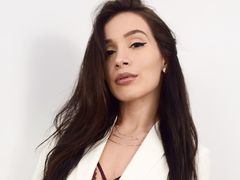 KissAnya - female with brown hair webcam at LiveJasmin