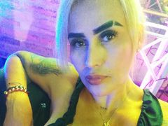 KittyShalomer from LiveJasmin