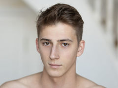 KrisHorten - male webcam at LiveJasmin