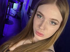 KristenEvance - female with red hair webcam at LiveJasmin