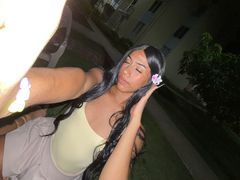 KylieCollemaan - shemale with black hair webcam at LiveJasmin