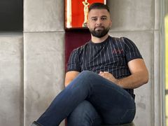 KysonOnyx from LiveJasmin