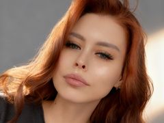 LadaCrystal from LiveJasmin