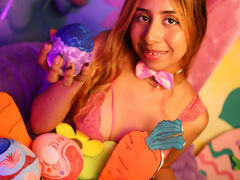 LailaBones - blond female with  big tits webcam at LiveJasmin