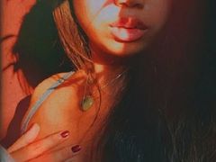 LaliLalou - female webcam at LiveJasmin