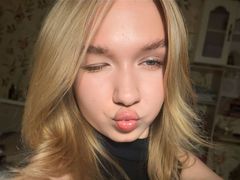 LanPatrias from LiveJasmin