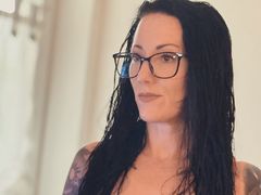 LanaBanx - female with black hair and  small tits webcam at LiveJasmin