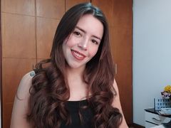 LanaMaviss - female with brown hair webcam at LiveJasmin