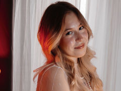 LanaRoselle - blond female webcam at LiveJasmin