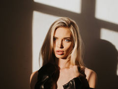 LanaSharapova - blond female webcam at LiveJasmin