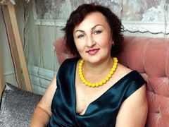 LanaVargas - female with brown hair webcam at LiveJasmin