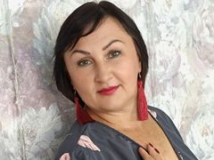LanaVargas - female with brown hair webcam at LiveJasmin
