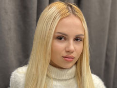 LaraBoster from LiveJasmin