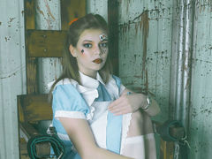 LaraColens - female with red hair webcam at LiveJasmin