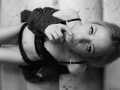 LaraDixonn - blond female webcam at LiveJasmin