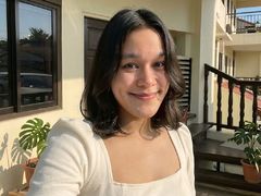 LaraSnow from LiveJasmin