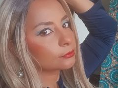 LareineCleo - female with red hair and  big tits webcam at LiveJasmin