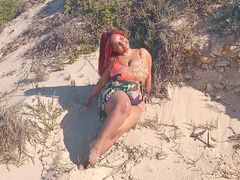 LareineCleo - female with red hair and  big tits webcam at LiveJasmin