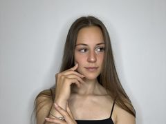 LarissaRodina from LiveJasmin