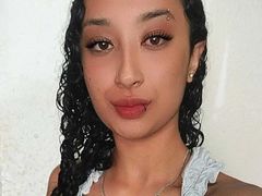 LauVergara from LiveJasmin