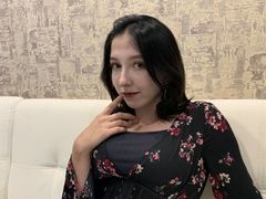 LaumaFox - female webcam at LiveJasmin