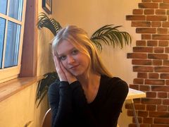 LauraGilbert from LiveJasmin