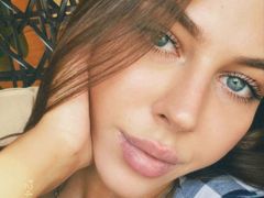 LauraOlsen from LiveJasmin