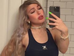 LauraTate from LiveJasmin