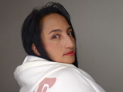 LauraYoselin from LiveJasmin