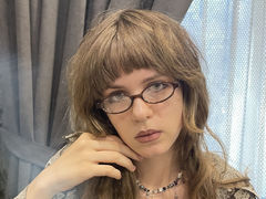 LaurenHuff - female with brown hair webcam at LiveJasmin