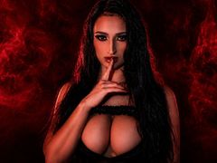 LaurenQuinn - female with black hair and  big tits webcam at LiveJasmin