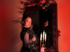 LaurenQuinn - female with black hair and  big tits webcam at LiveJasmin