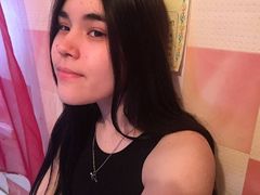 LaurettaWhile from LiveJasmin