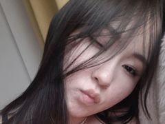 LauriMoradel from LiveJasmin