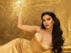 LavianaThompson - shemale with black hair webcam at LiveJasmin