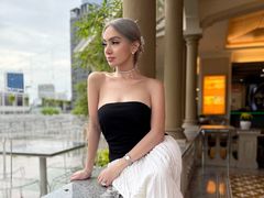 LaviniaDuke from LiveJasmin