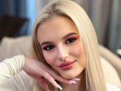 LeaLamours from LiveJasmin