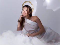 LeaLoran - female with black hair webcam at LiveJasmin