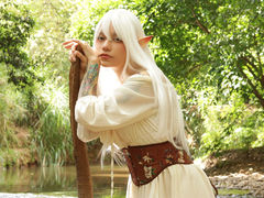 LeeZoldyck - female with brown hair webcam at LiveJasmin