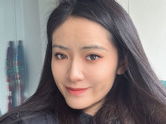 Leerqi from LiveJasmin