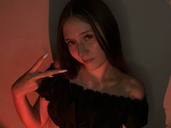 LeighBertuzzi from LiveJasmin