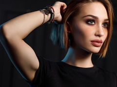 MelissaDanger - female with brown hair webcam at LiveJasmin