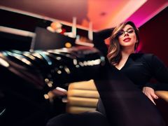 LenaFox - female with brown hair webcam at LiveJasmin