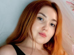 LenaVelvet - female webcam at LiveJasmin