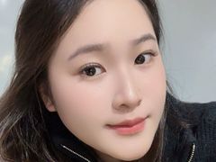 LenaYang from LiveJasmin