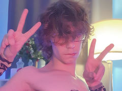 LeoBensyten - male webcam at LiveJasmin